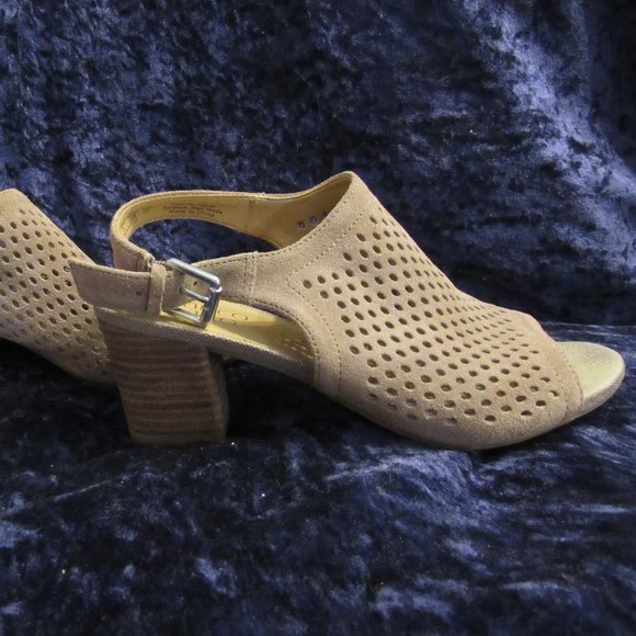 Franco Sarto Heel Sandals - Picture 6 of 8